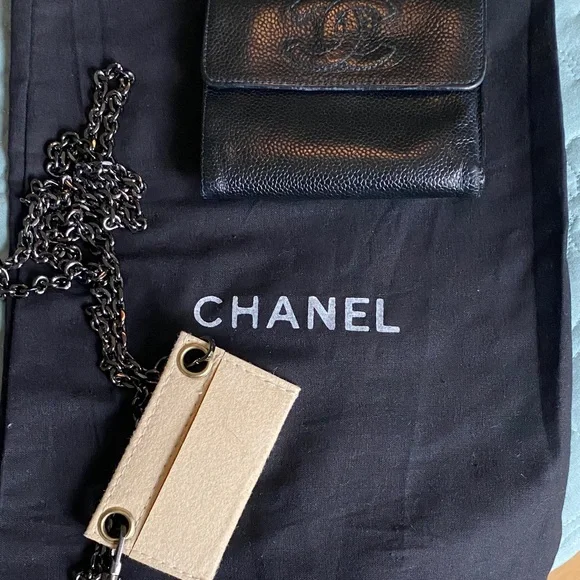 Chanel Textured Black Wallet - Picture 9 of 9